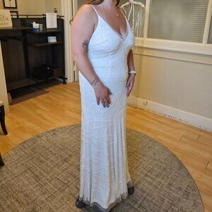 Size 12-14 beaded leaf art deco white long mesh gown by Adrianna Papell, NWT